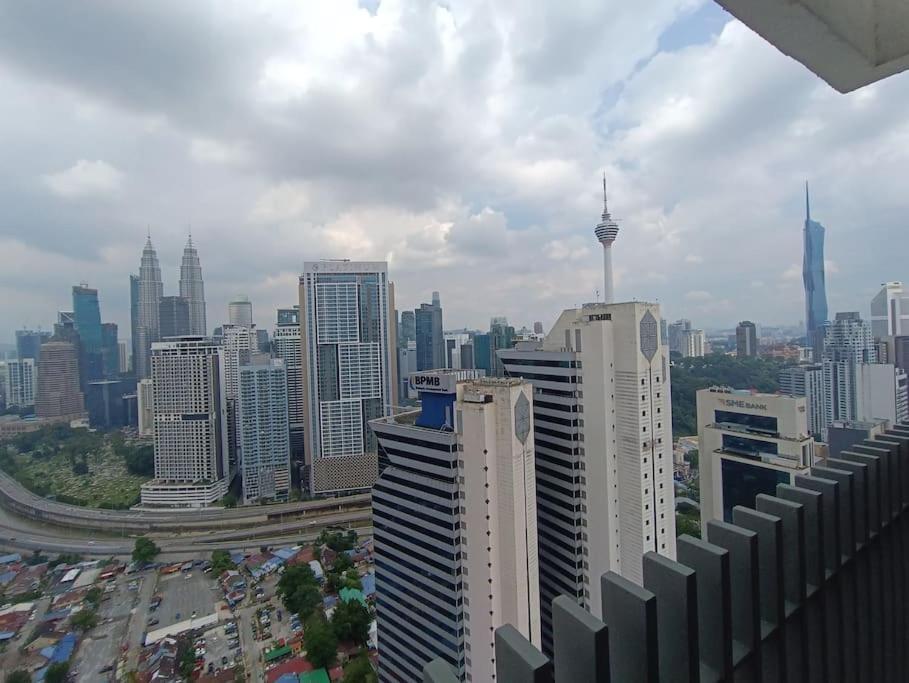 Cl 30A Super Kl View Infinity Pool Klcc Apartamento Kuala Lumpur Exterior foto