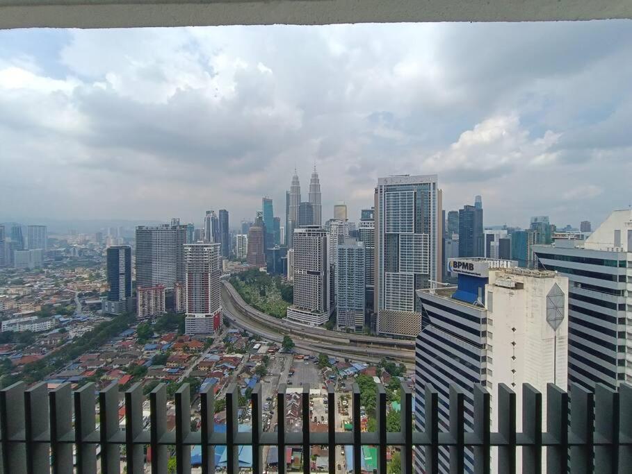 Cl 30A Super Kl View Infinity Pool Klcc Apartamento Kuala Lumpur Exterior foto