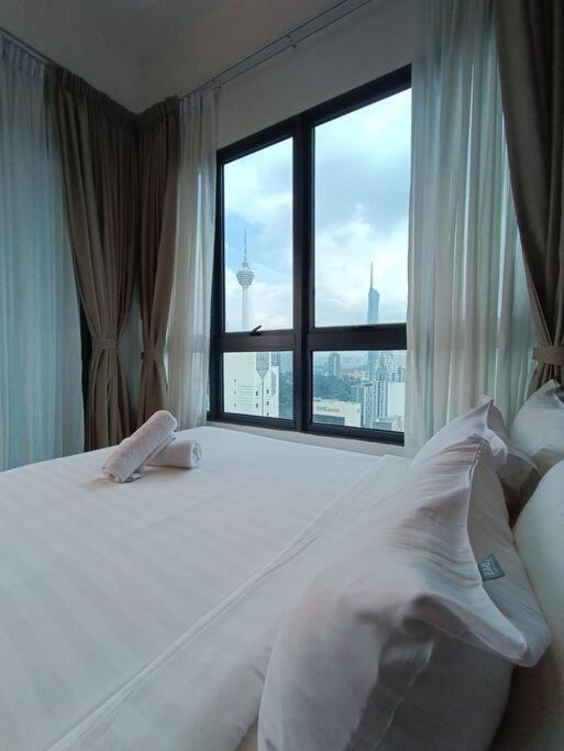 Cl 30A Super Kl View Infinity Pool Klcc Apartamento Kuala Lumpur Exterior foto